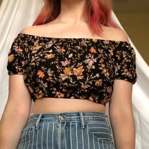 Off The Shoulder Cropped Top